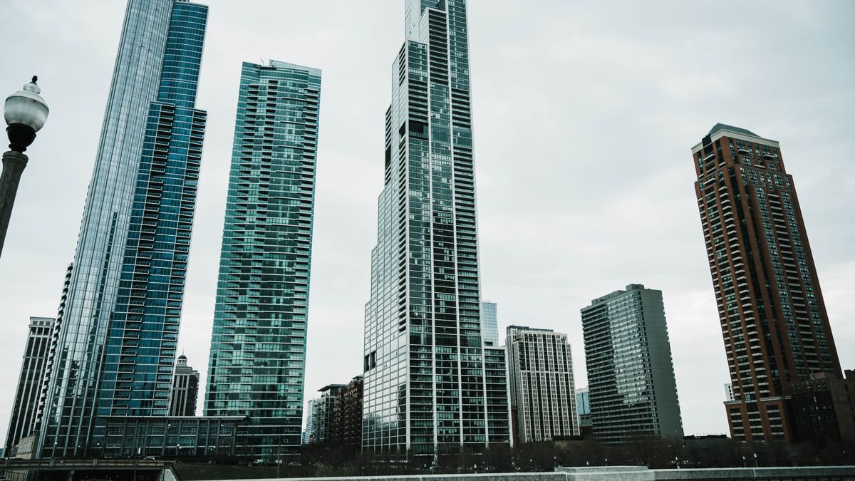 Best Grocery Giveaways in Chicago, IL: 2026 Local Guide