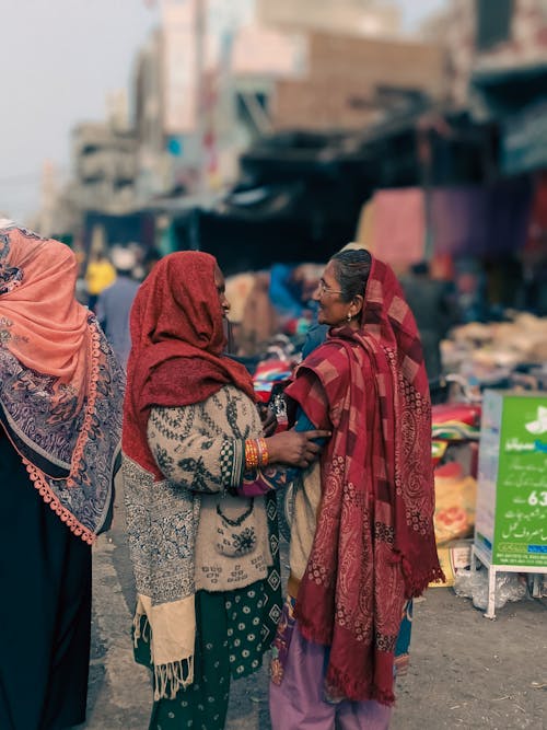 Fotobanka s bezplatnými fotkami na tému bazár, indické ženy, mestský