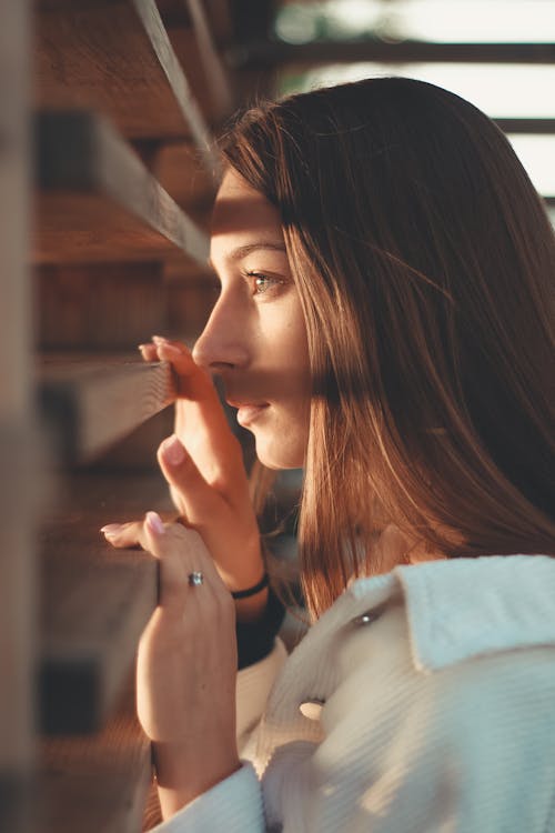 Free Woman Wearing White Collared Top Stock Photo