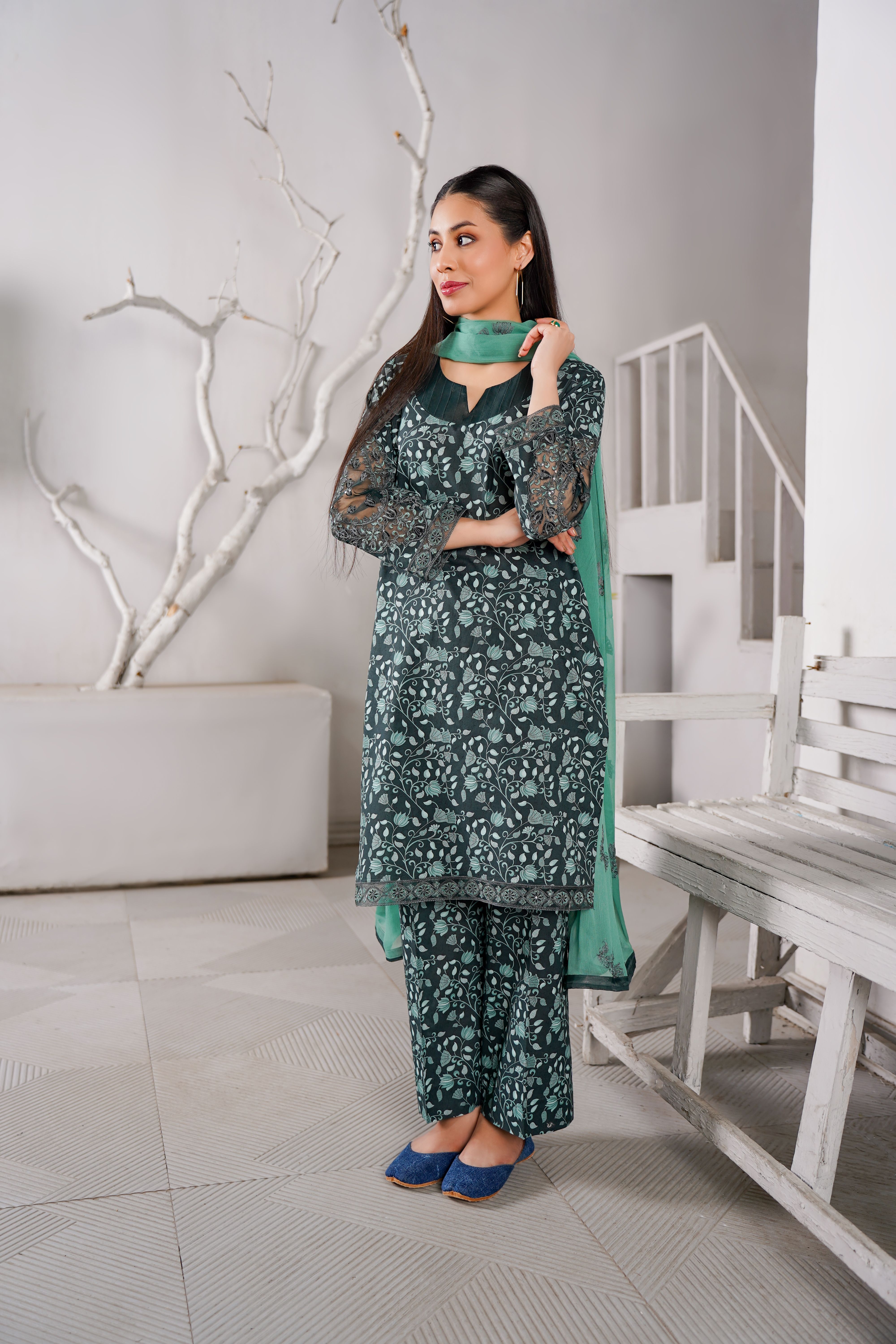 Woman in Green Dress with Cape  Free Stock Photo