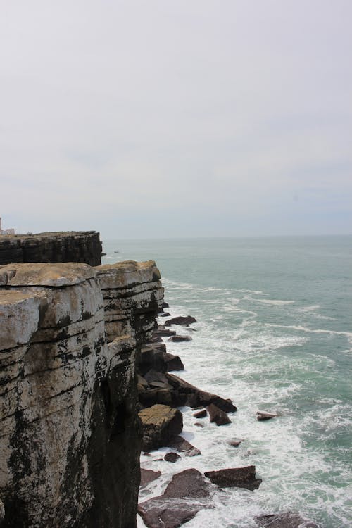 Imagine de stoc gratuită din apa de ocean, colţ de stâncă, deal