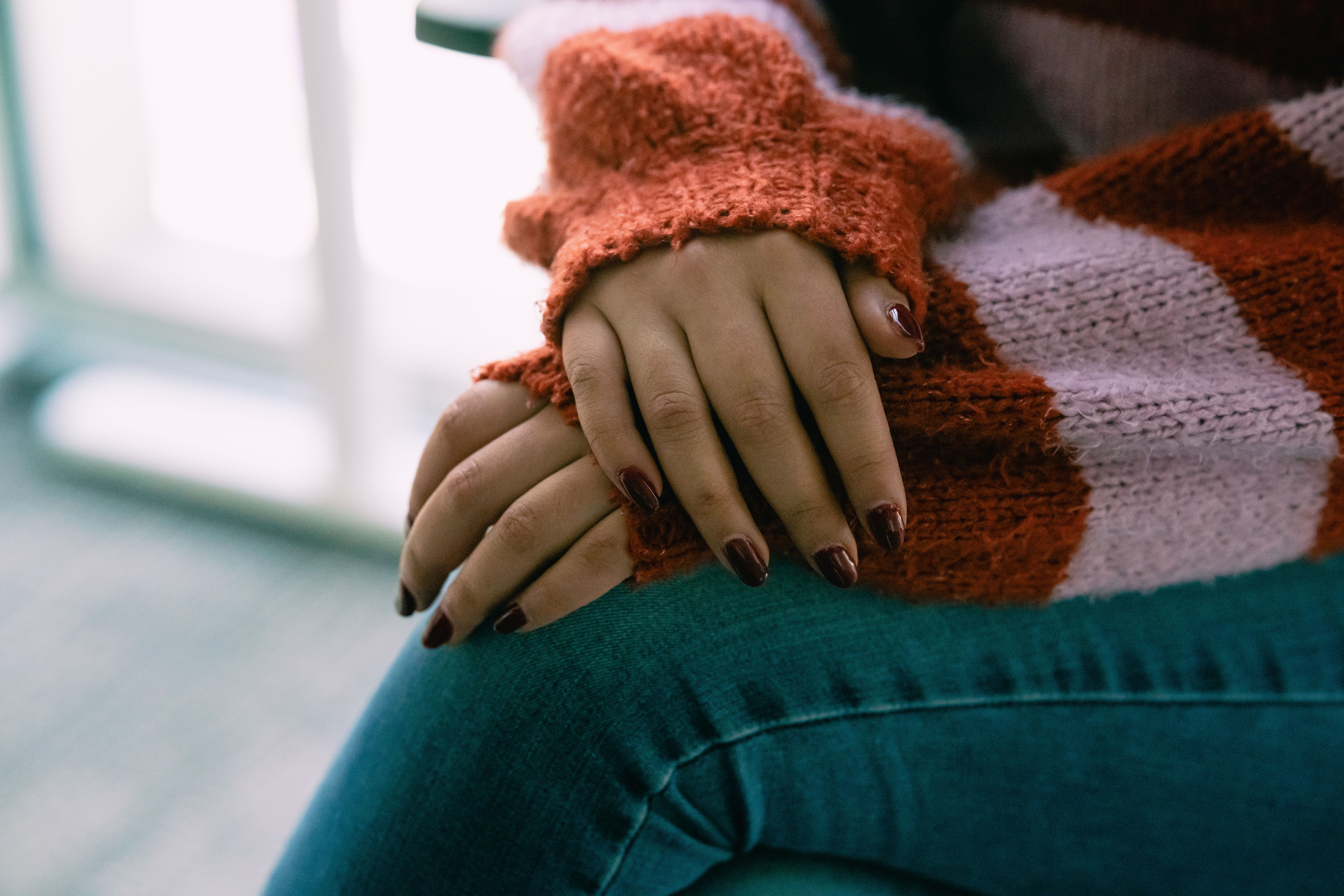 Comment enlever les bouloches sur un pull ou un manteau ?