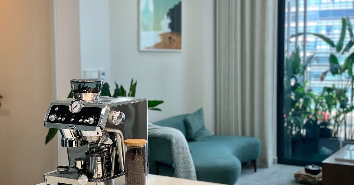 Which One Should You Choose for Your Home Bar?