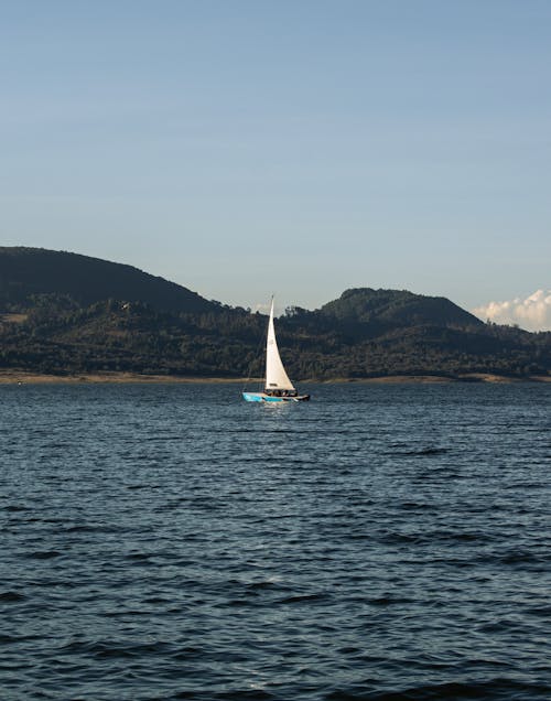 Kostenloses Stock Foto zu abenteuer, ferien, hügel