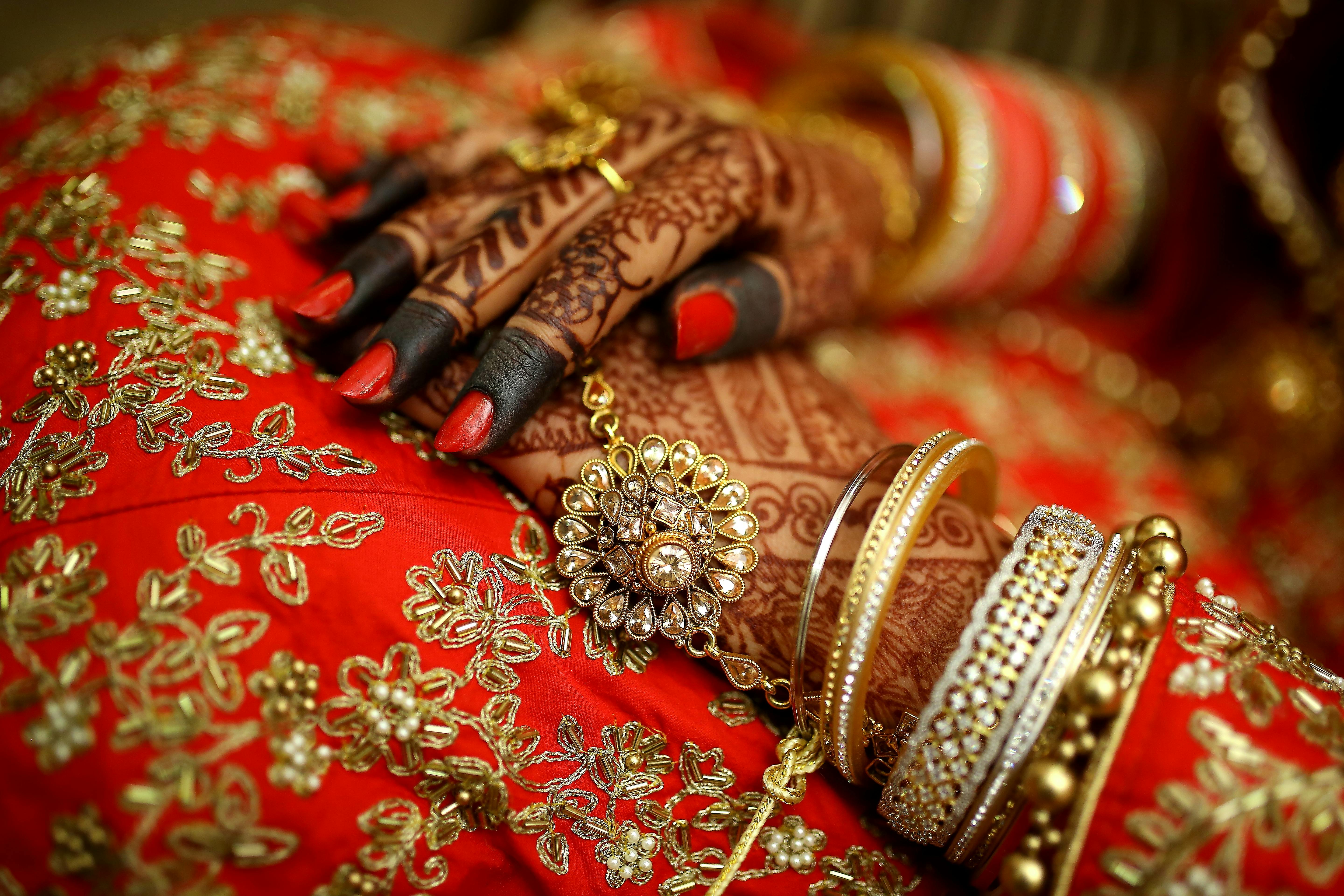 black floral hand mehndi