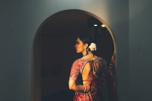 印度女人, 婚紗攝影, 婚紗禮服 的 免費圖庫相片