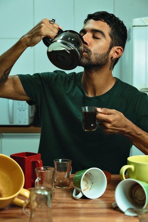 Kostnadsfri bild av arabisk man, dricka, kaffe
