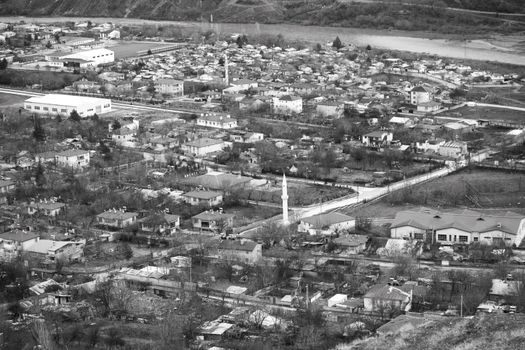 Black and white aerial view of Palu in Elazığ, Türkiye, showcasing the town's unique urban landscape.