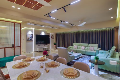 Free A stylish and modern living room interior with elegant decor and furnishings. Stock Photo