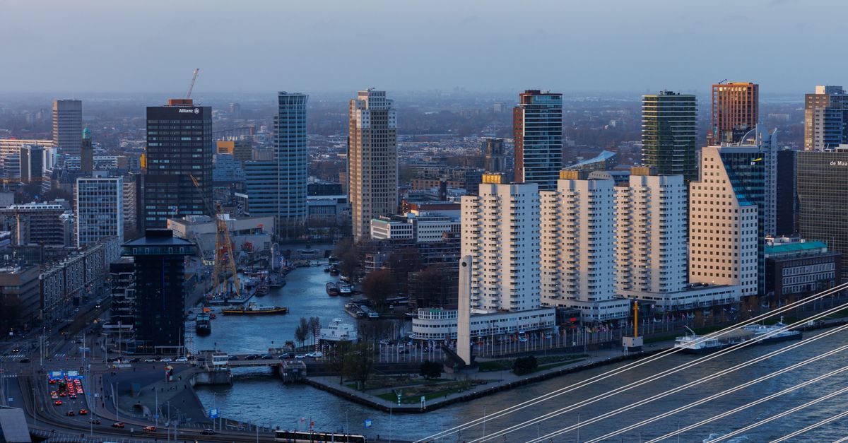Man (27) seriously wounded in Rotterdam centre shooting; two arrested
