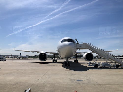 Gratis stockfoto met aero, luchthaven, vliegen