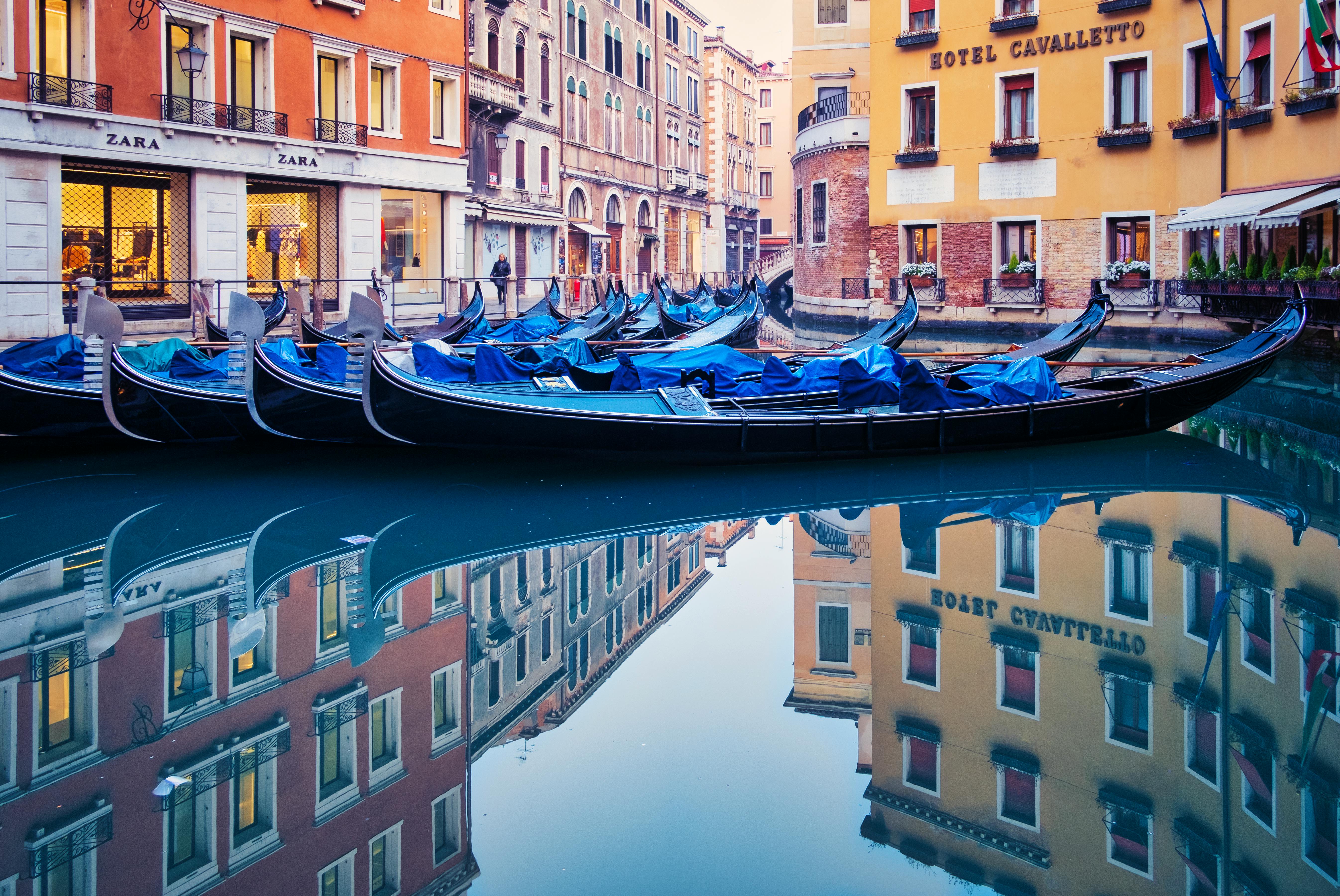 general travel generali travel insurance — Photo by giovanni on Pexels
