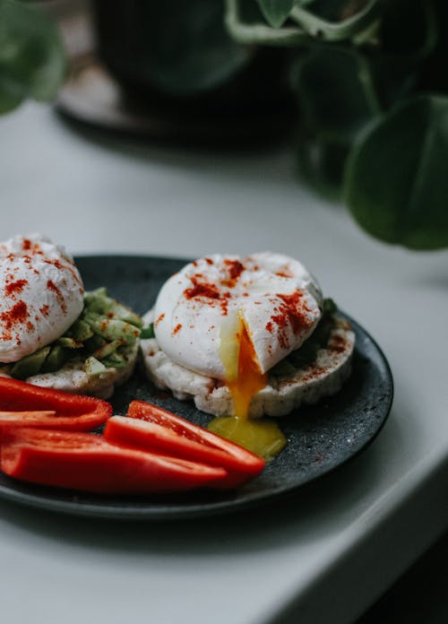 Безкоштовне стокове фото на тему «болгарський перець, варені яйця, вечеря»