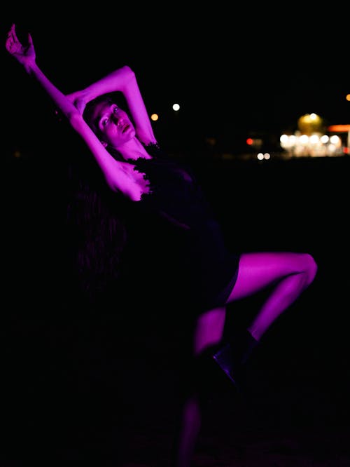 คลังภาพถ่ายฟรี ของ การถ่ายภาพกลางคืน, การเต้นรำ, กีตาร์