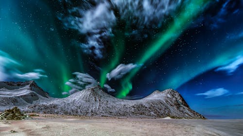 Kostenloses Stock Foto zu arktische landschaft, astronomie, aurora polaris