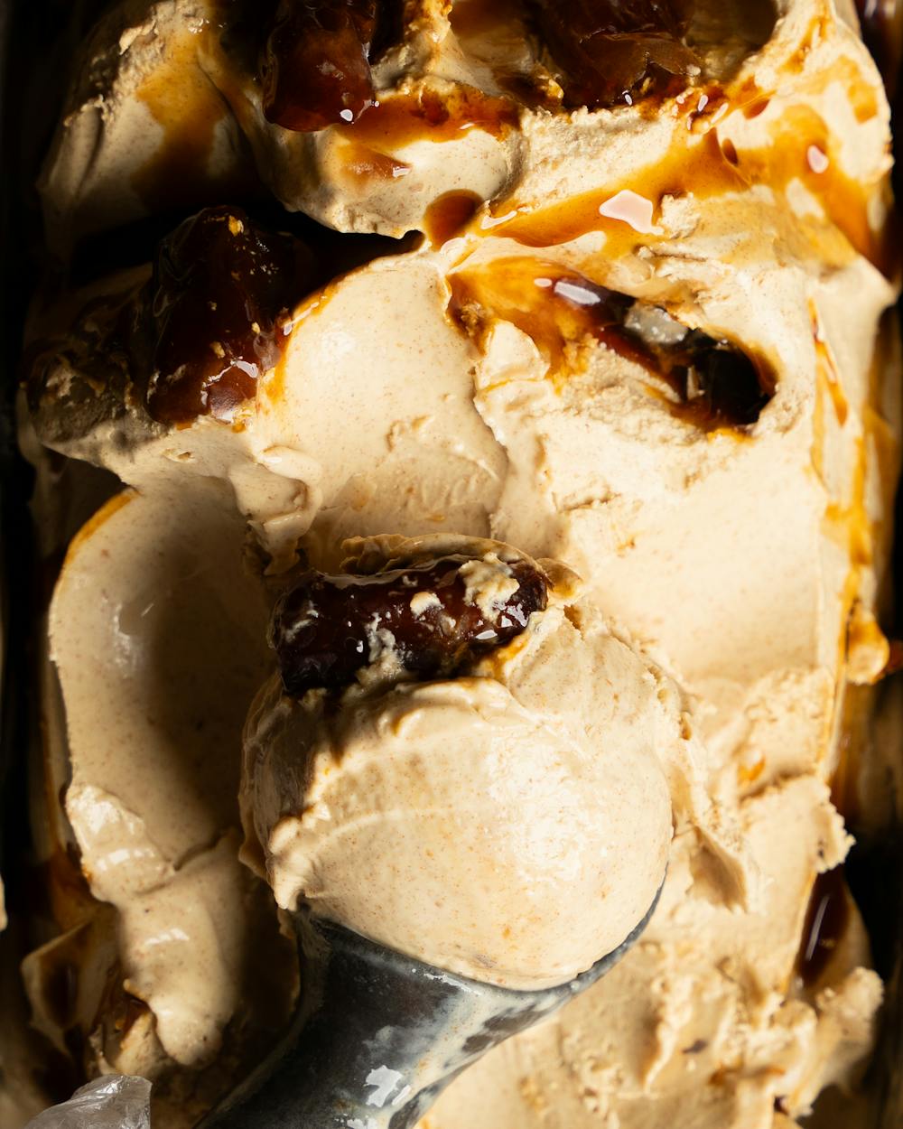 Decadent Date Syrup Oatmeal