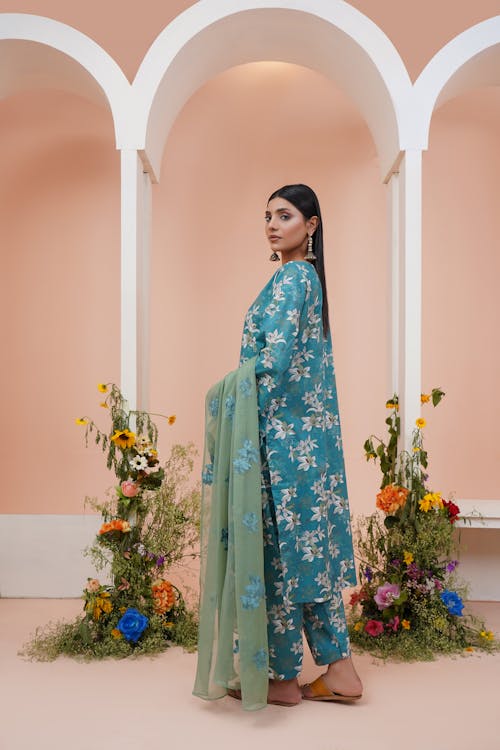 salwar kameez, 圍巾, 垂直拍攝 的 免費圖庫相片