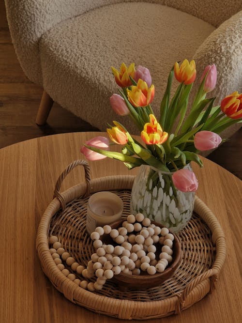 Foto stok gratis buket, bunga tulip, dekorasi