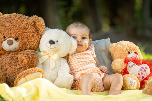 Foto profissional grátis de bebê, bonitinho, brinquedos