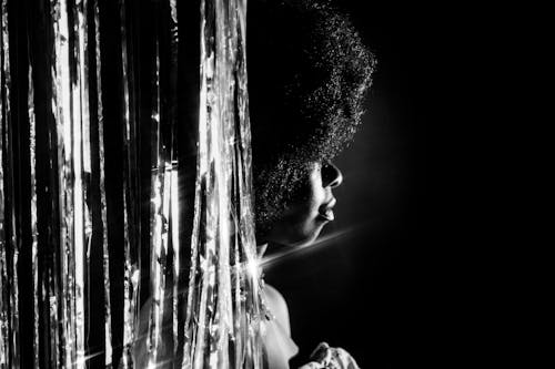 Безкоштовне стокове фото на тему «афро-американська жінка, блакитний фон, гламур»