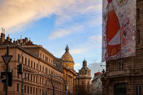 Fotobanka s bezplatnými fotkami na tému baner, Budapešť, budova