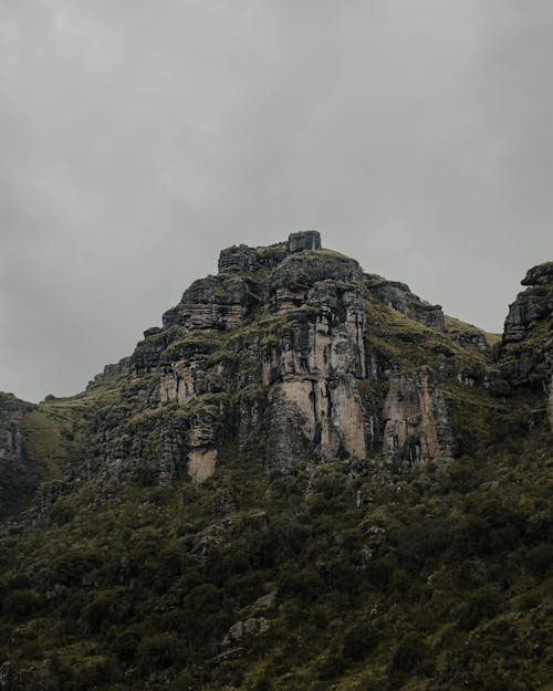 Безкоштовне стокове фото на тему «cusco, вертикальні постріл, гора»