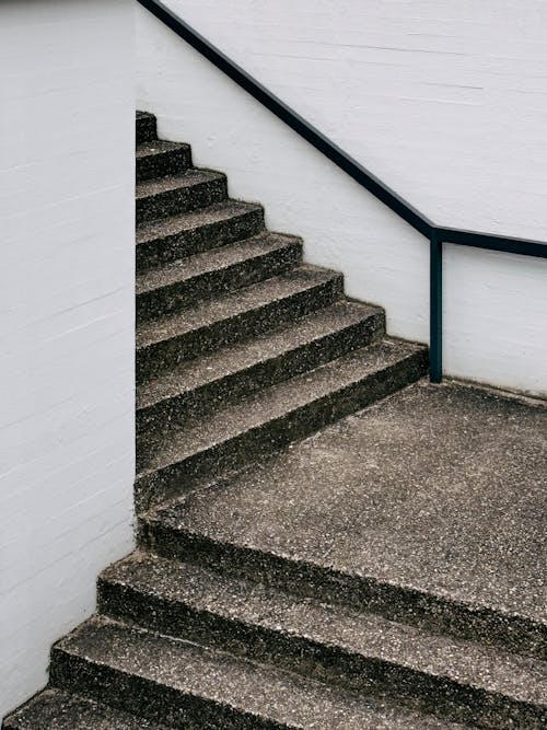 A black and white photo of stairs