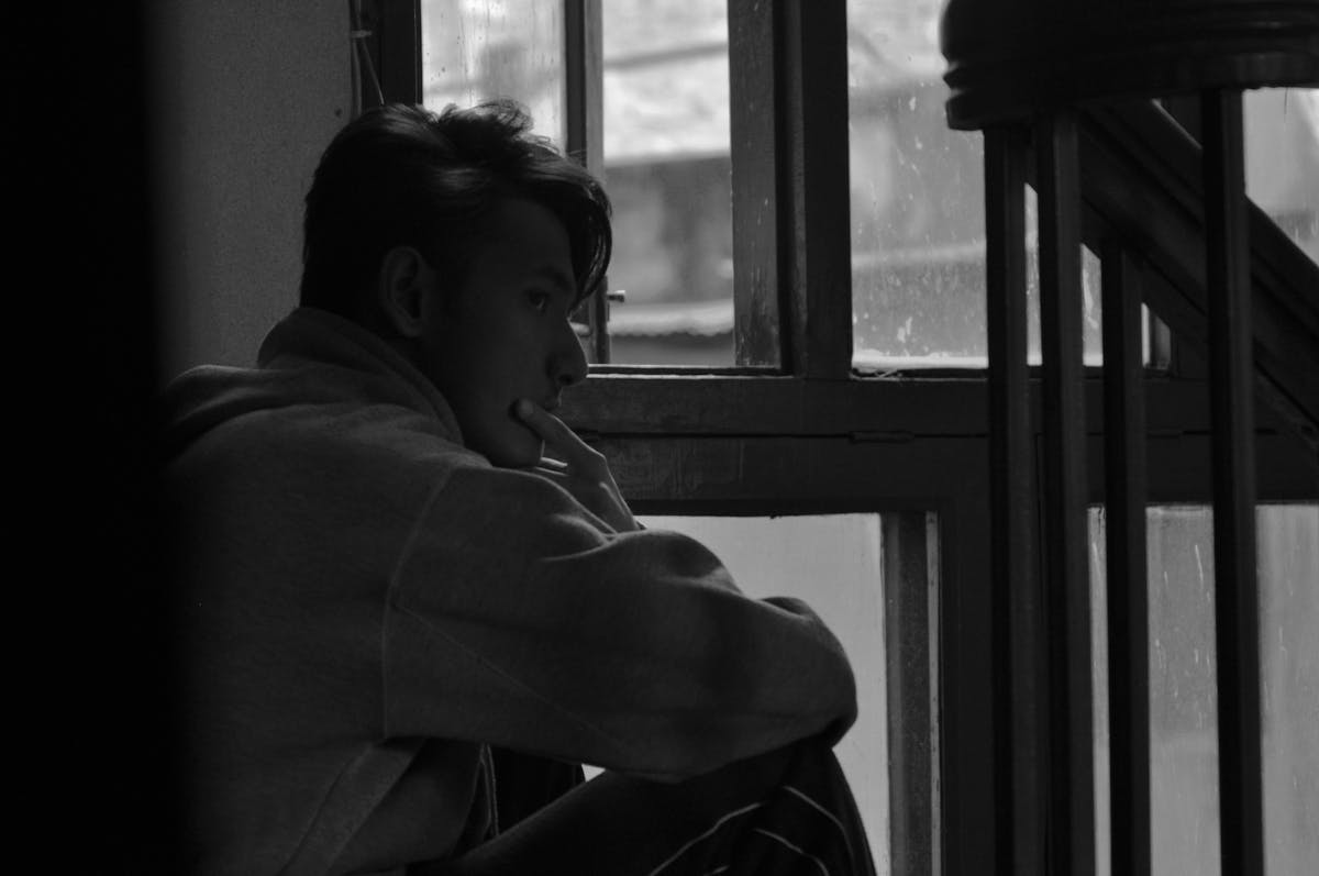 Night view of Taipei 101 skyscraper lit up above the city skyline