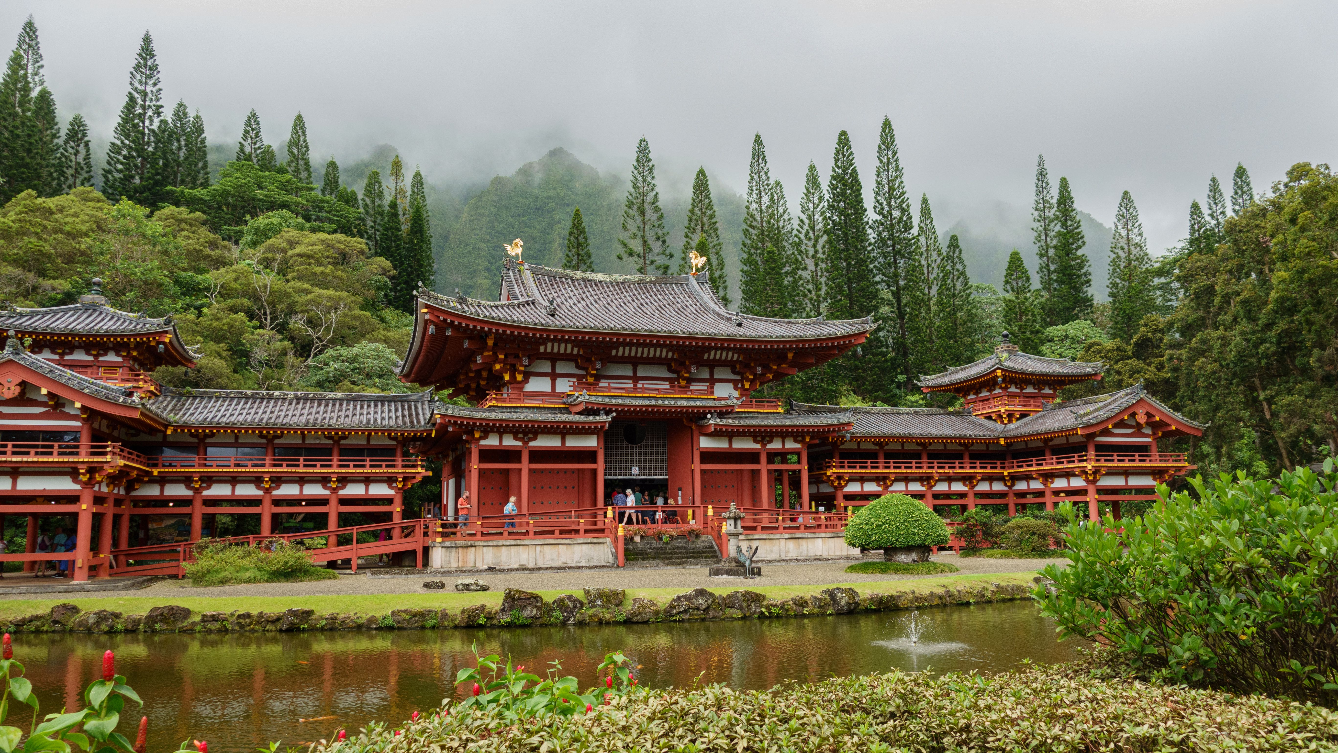 byodo-in-temple-in-japan-free-stock-photo