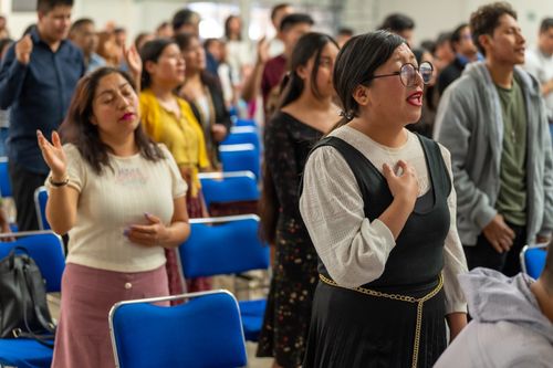 Free Group of people praying during a religious service in Ciudad de México, CDMX, México. Stock Photo