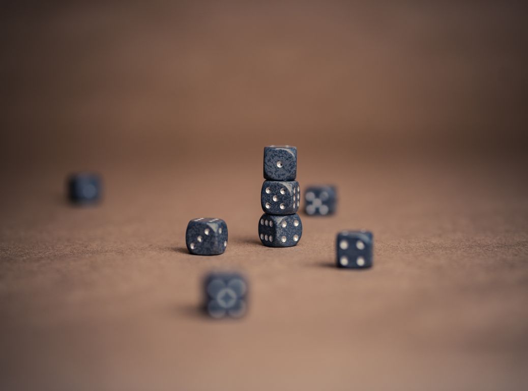 Vergleich zwischen Online-Casino und traditioneller Spielbank
