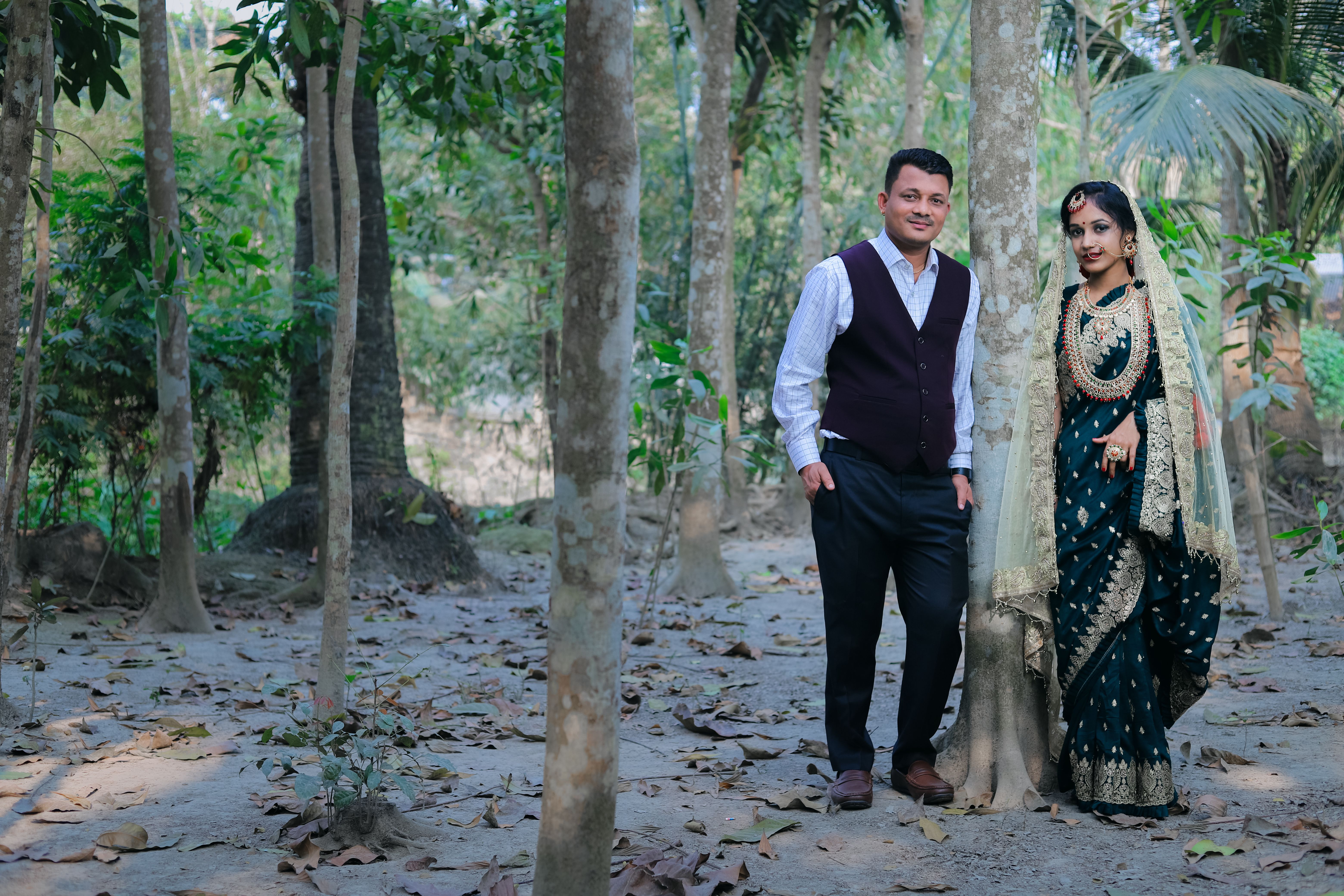 গুগলের অনুষ্ঠানে শাড়ি-পাঞ্জাবিতে বাংলাদেশের প্রবাসী দম্পতি, পাভেল সারওয়ার ও সুমাইয়া জাফরিন চৌধুরী