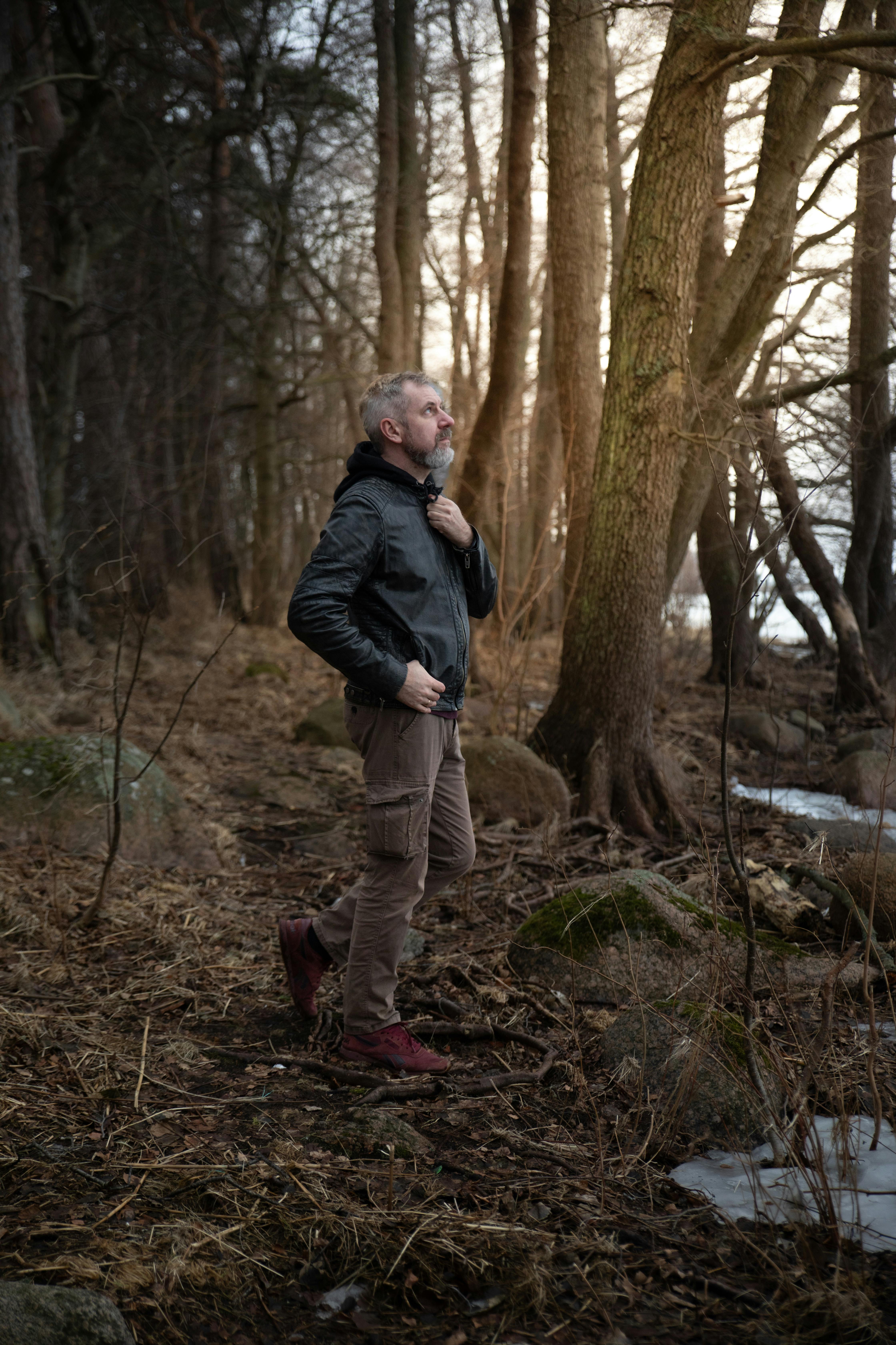 бесплатная Бесплатное стоковое фото с model men, безмятежный, вертикальный выстрел Стоковое фото