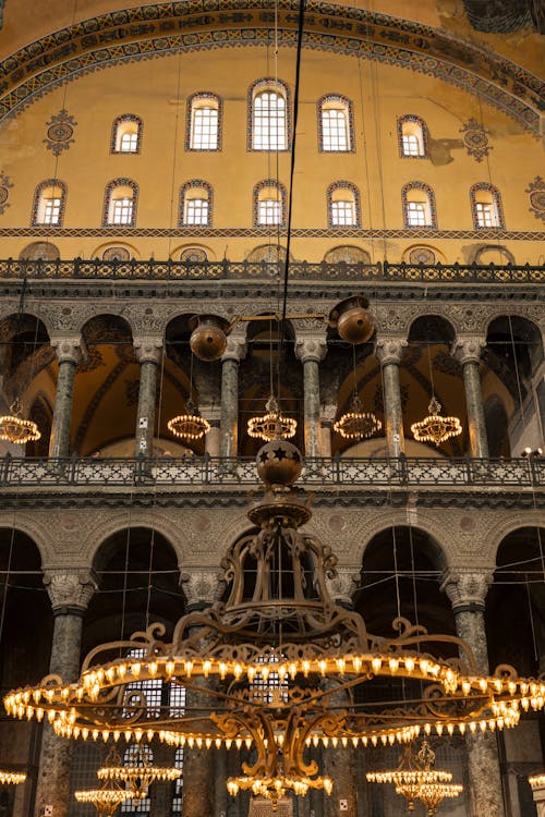 The interior of a large building with a chandelier