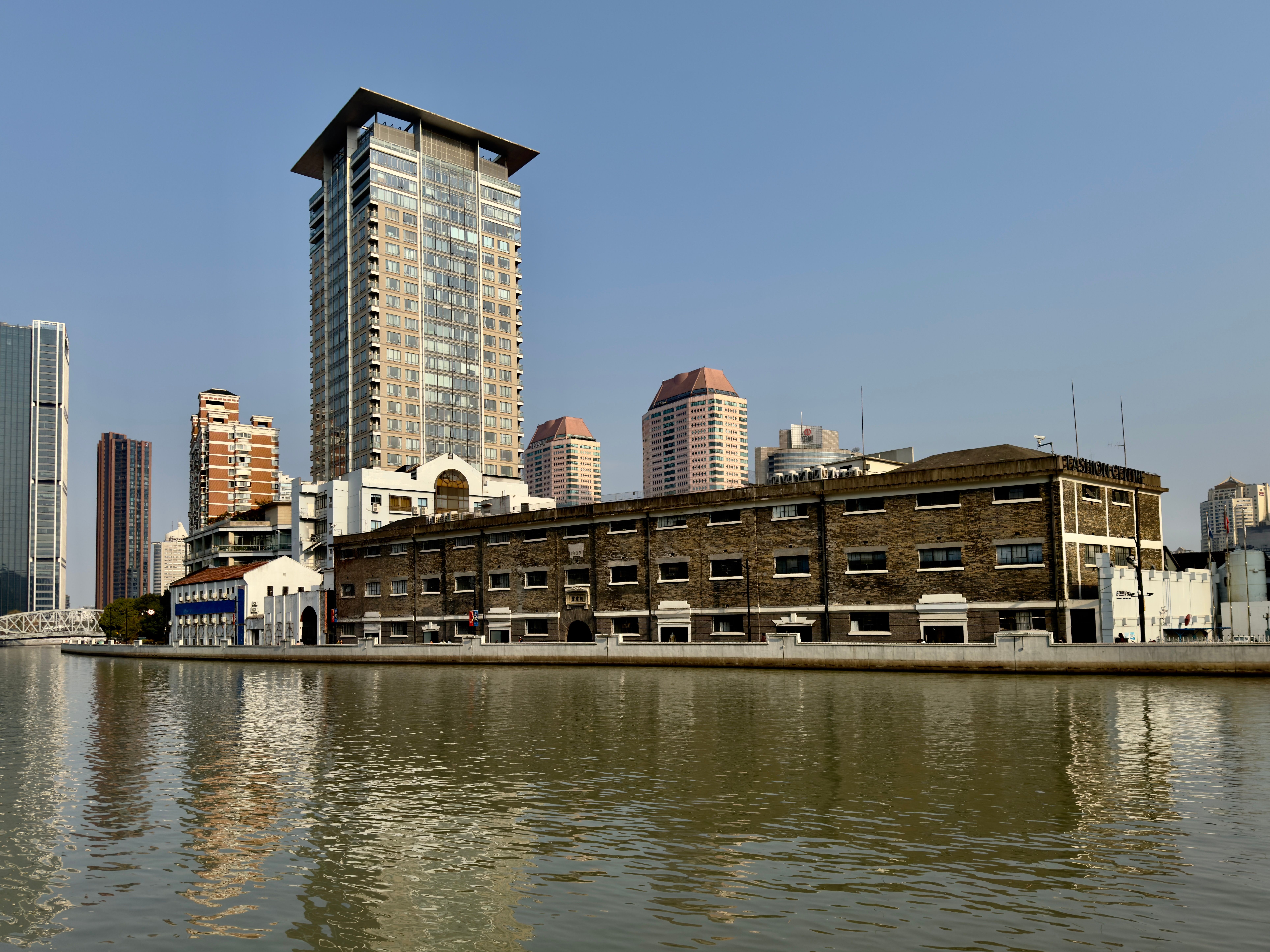 Shanghai Jing'an District Guide: Temples, Malls & Hidden Cafes
