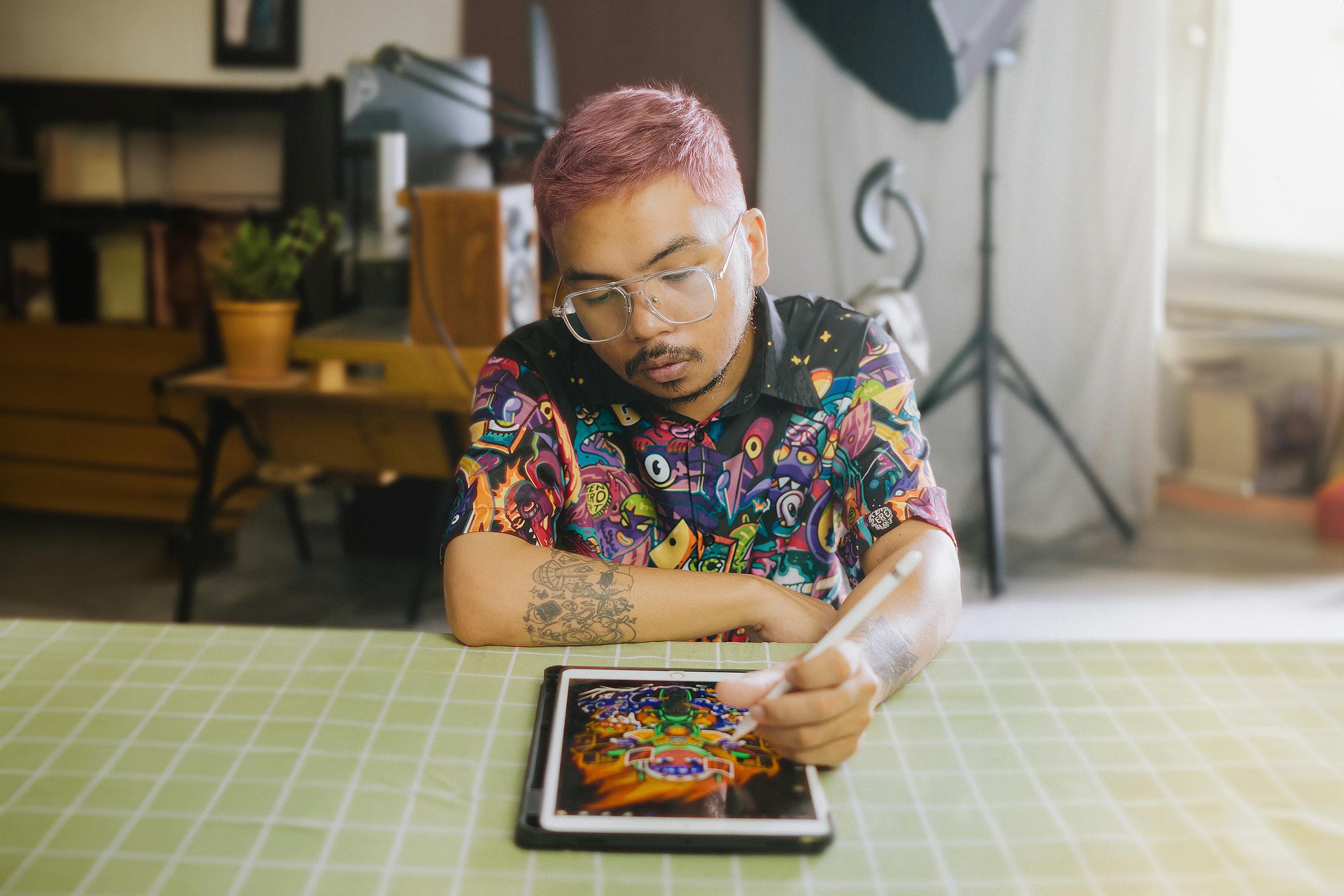 Hand-Drawn Game Guides makes its second attempt with a licensed Mega Man guide — Photo by Kenneth Surillo on Pexels