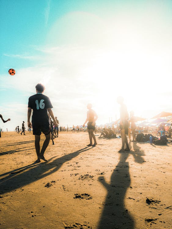 Foto profissional grátis de baile, beach, diversão