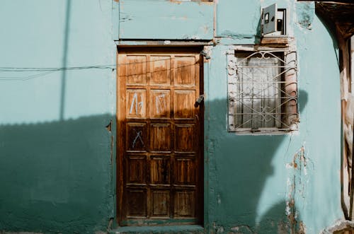 Fotobanka s bezplatnými fotkami na tému drevený, dvere, okná