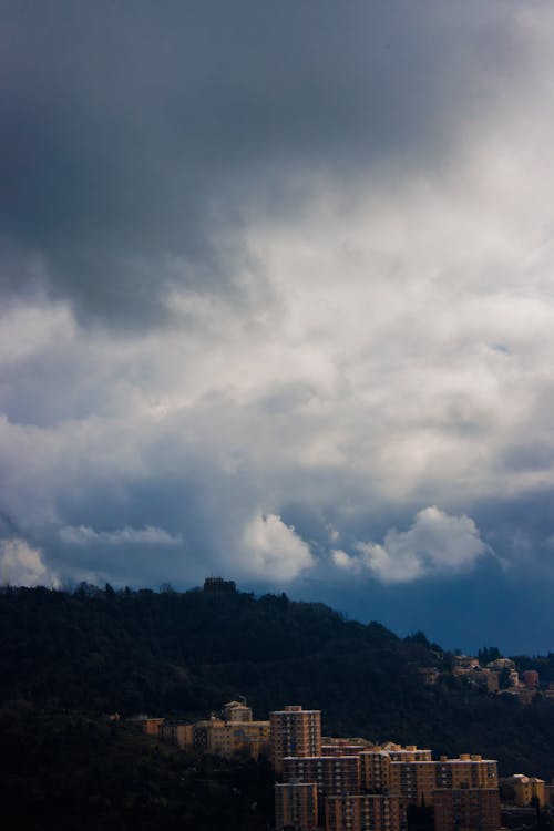 ara, arka fon, binalar içeren Ücretsiz stok fotoğraf