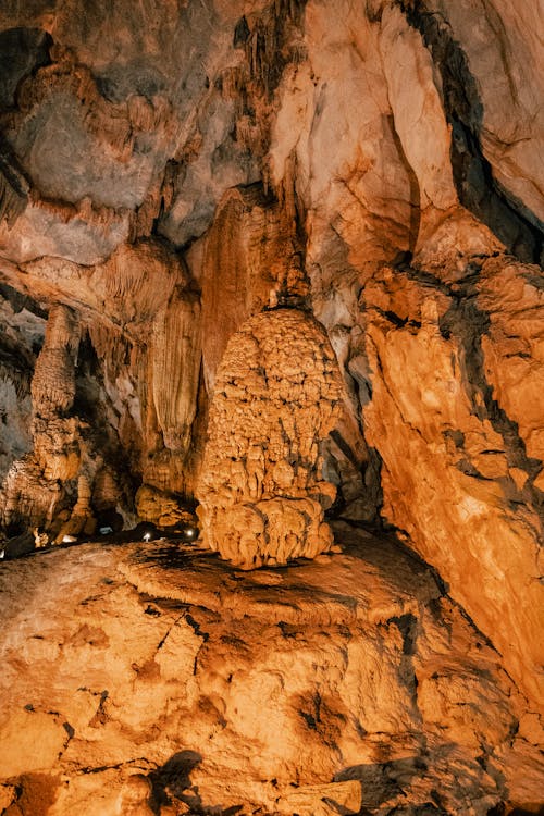 Ilmainen kuvapankkikuva tunnisteilla kalkkikivi, kivimuodostelma, luola