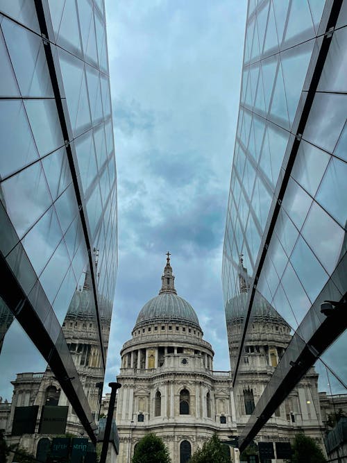 St. Pauls Cathedral in London in UK