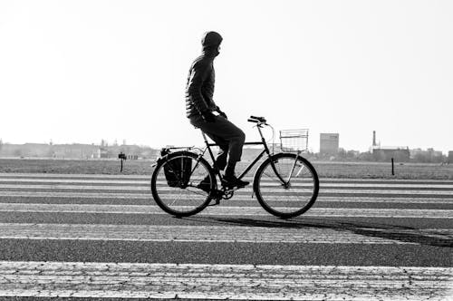 Бесплатное стоковое фото с велосипед, велоспорт, городской