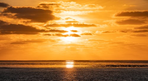 Kostnadsfri bild av gryning, gyllene solnedgång, hav