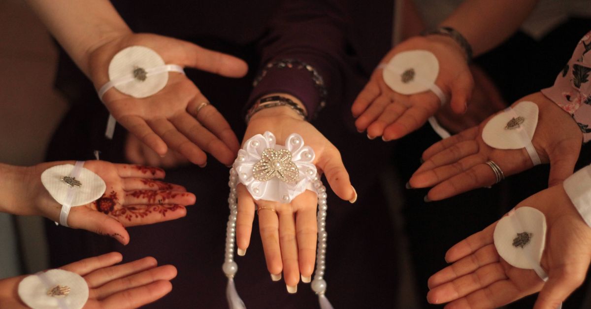 Hand Decorations Wedding Hand Decorations · Free Stock Photo
