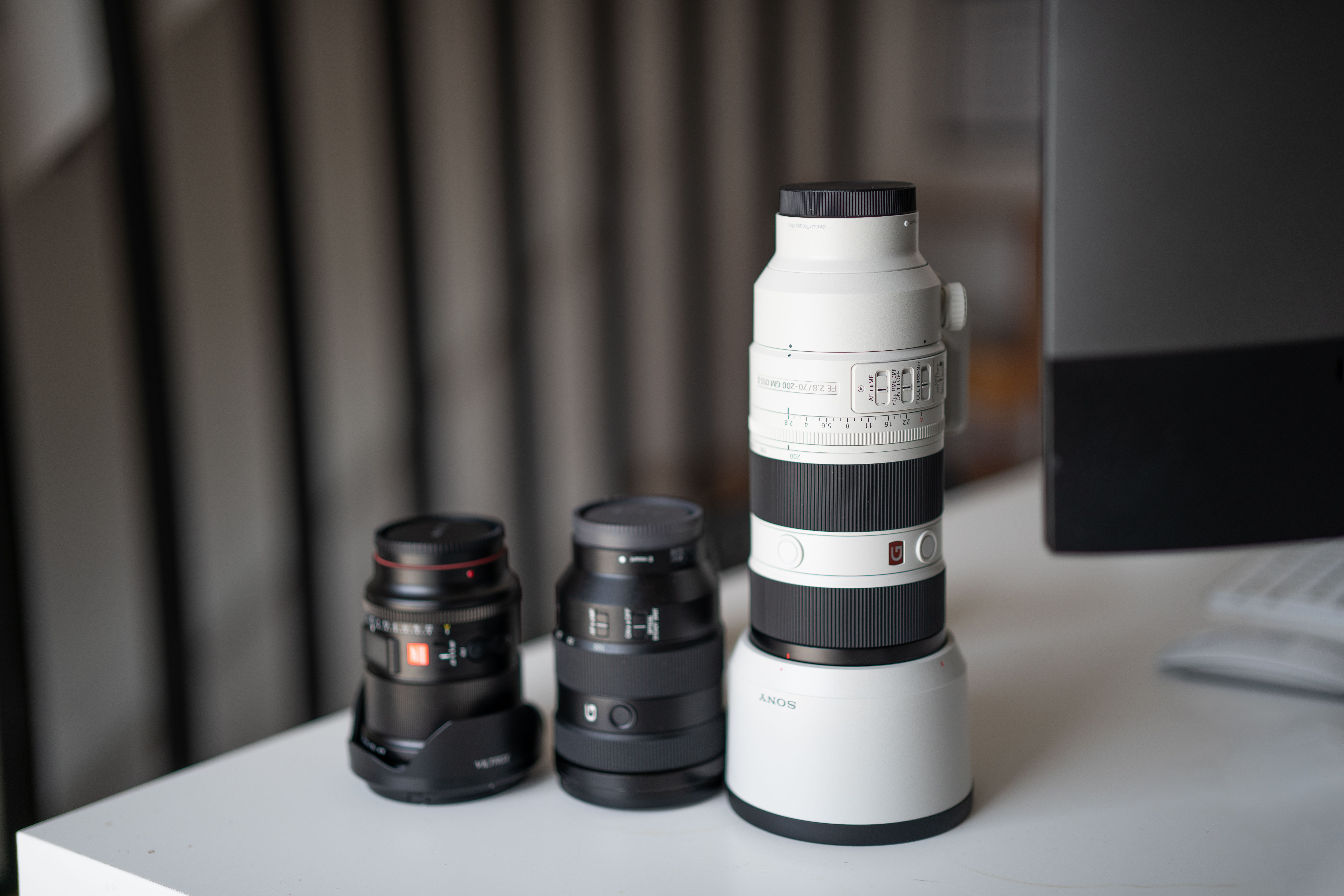gear reviews reviews gear tech — Photo by Jakub Zerdzicki on Pexels