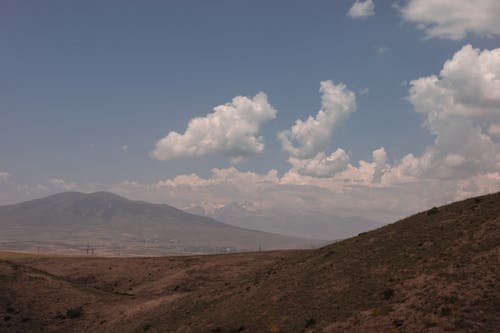 Бесплатное стоковое фото с горы, коричневая гора, красивый пейзаж