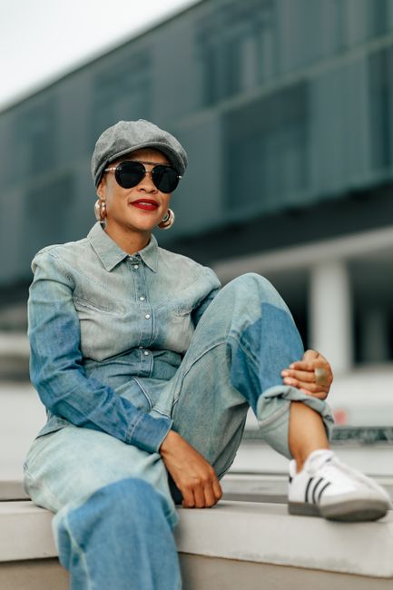 Tudo jeans e boné cinza, essa semana ando usando só isso 💙 Muito confortável e do meu jeito.
#lookdodia #gray #hat #denim