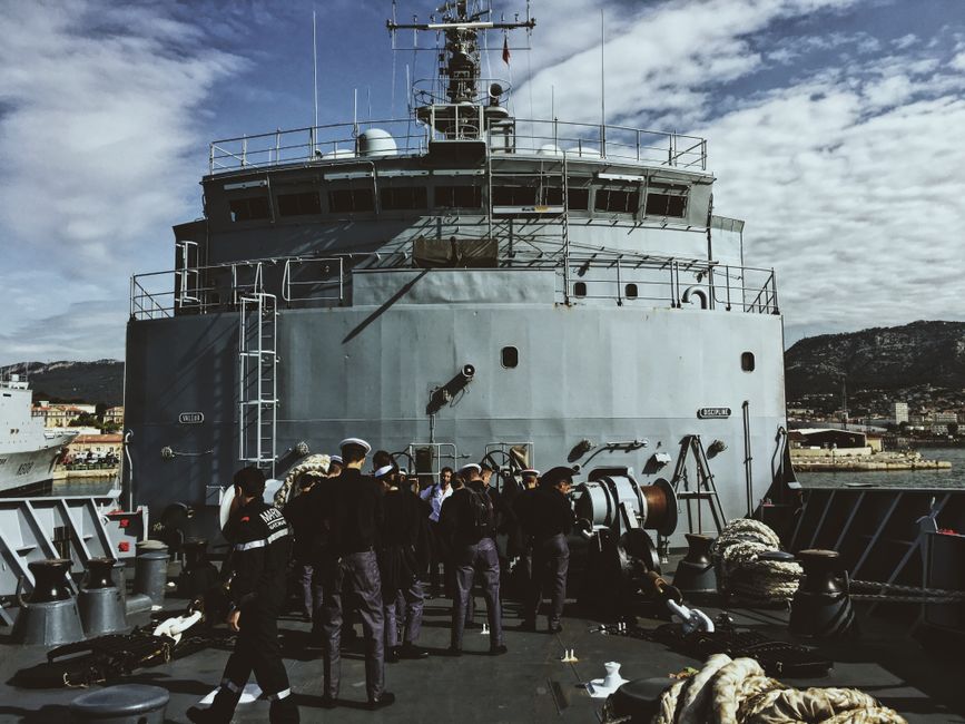 Margarita Robles - Ministra de Defensa - Realiza una visita a la Unidad de Buceadores y la Flotilla de Medidas Contramina...