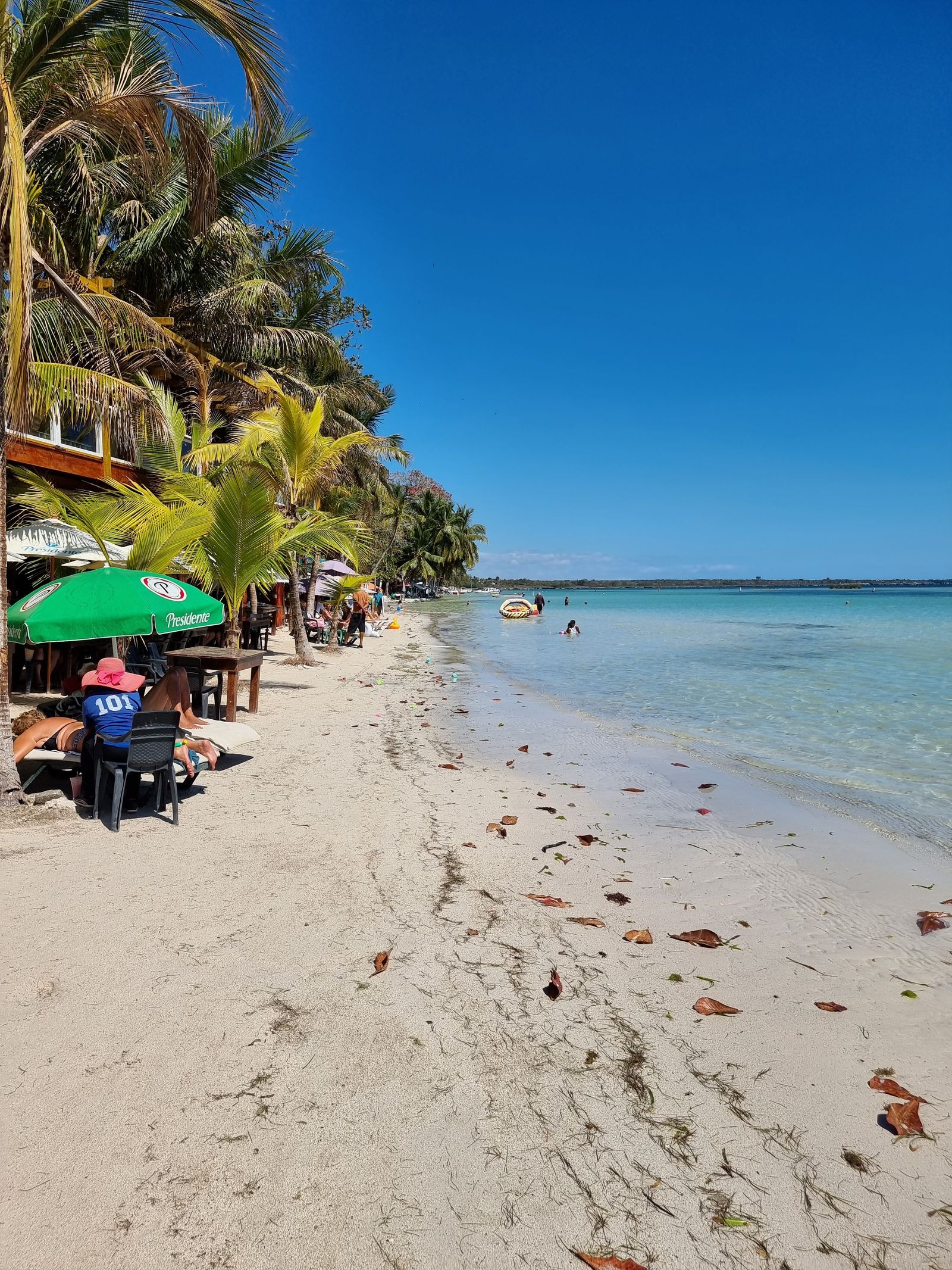 Bahía de las Águilas: what to know before traveling to the far southwest — Pedernales