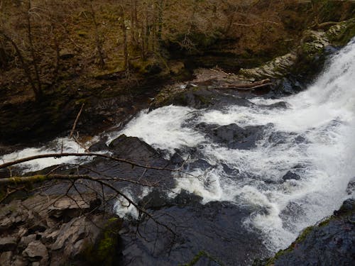 Foto profissional grátis de brecon beacons, cachoeira